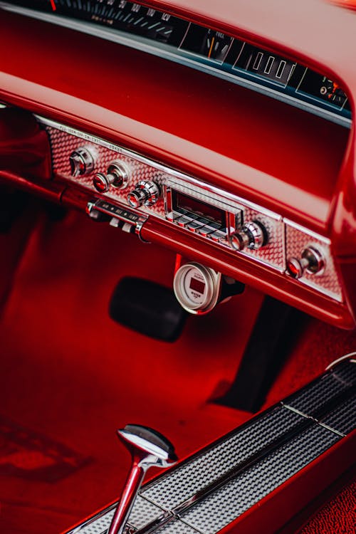 Intérieur de Corvette en restauration